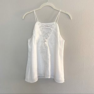 Criss cross white tank top